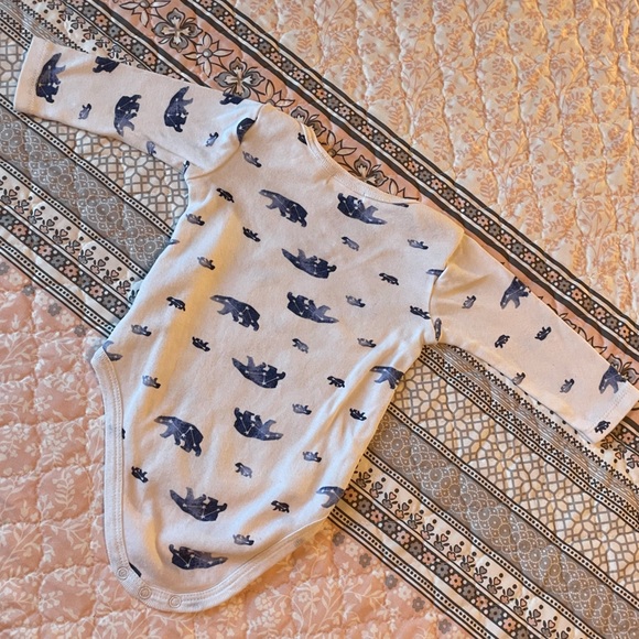 5 for $20-Tres Beau et Belle Infant long-sleeved onesie-EUC-Sz 3-6 mo - Picture 3 of 6